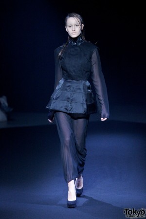 Christian Dada 2012 S/S – SIGNAL / NOIZE – Tokyo Fashion