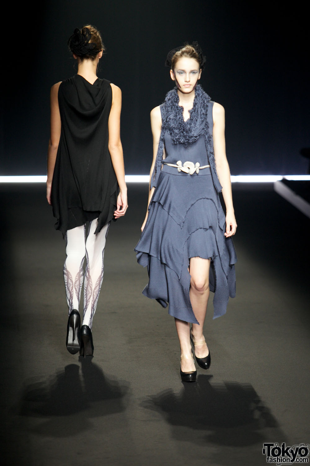 Yasutoshi Ezumi 2012 S/S Collection – Tokyo Fashion