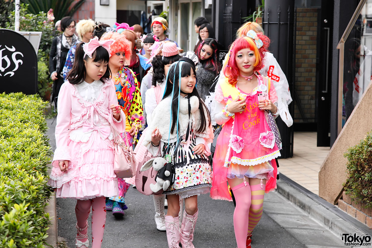 Harajuku Fashion Walk #7 - Pictures of Colorful Japanese Street Fashion on ...
