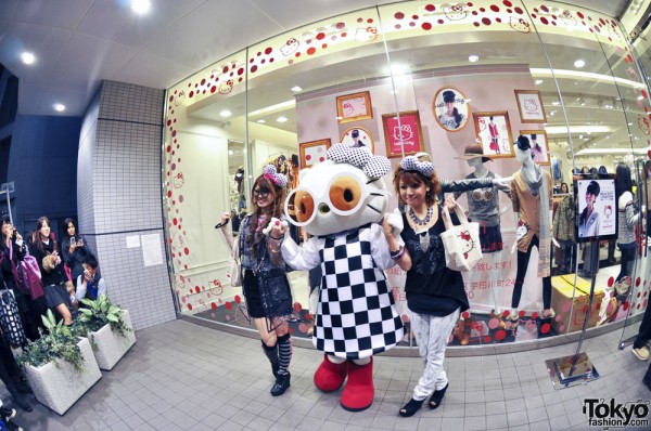 Hello Kitty x Forever 21 Shibuya (62)