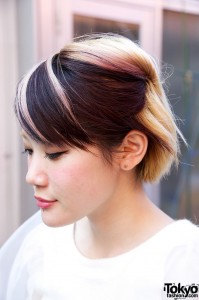Short Japanese Hairstyle With Pink Highlights