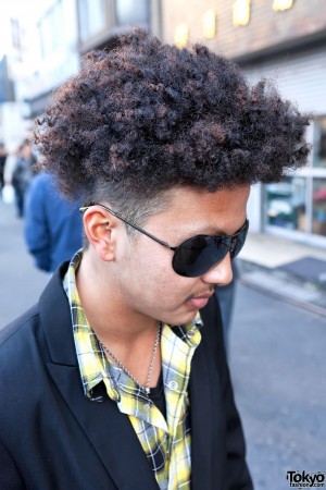 Japanese Guy With Curly Hairstyle & Addictive Bag in Harajuku – Tokyo