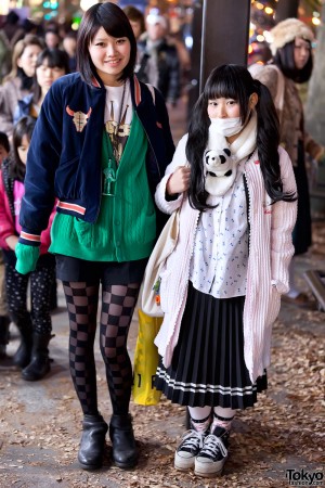 Six Friends in Harajuku w/ Hello Kitty Sweater, Action Figure Necklace ...