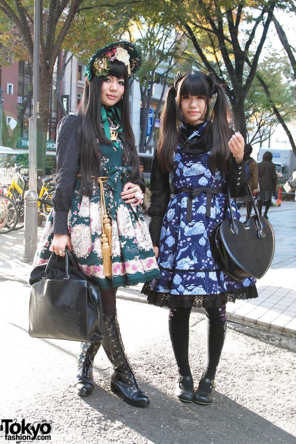 Japanese Lolitas in Alice & The Pirates w/ h.Naoto Blood & Milk Harajuku Bags