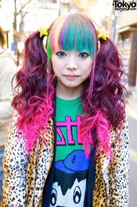 Bright Rainbow-colored Harajuku Decora Girls Maimai & Marina – Tokyo ...