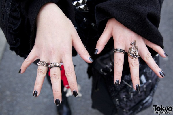 Black fingernails & silver rings in Harajuku