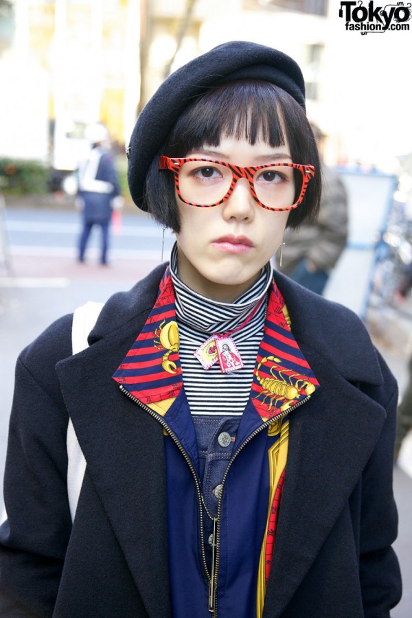 Tiger Glasses & scapular necklace in Harajuku
