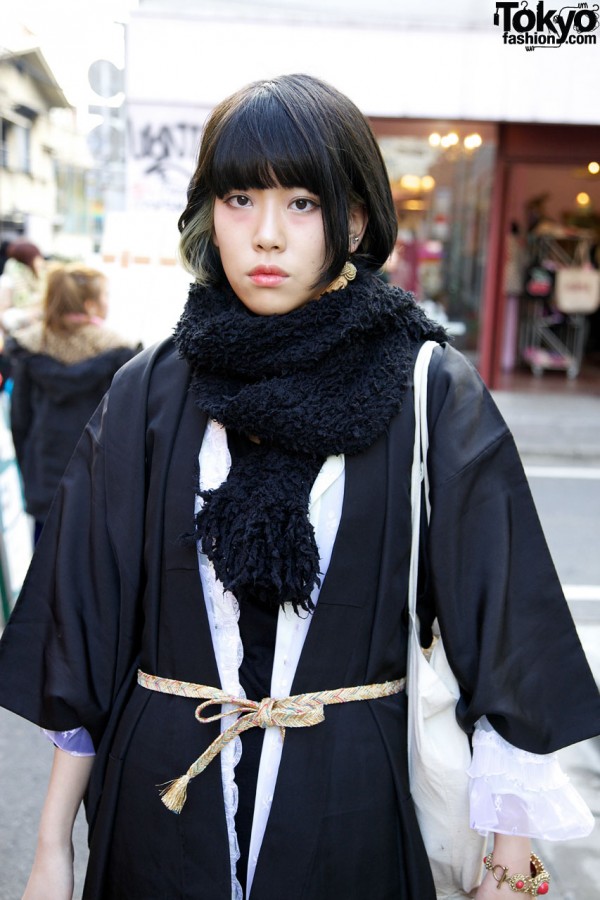 Black robe & knit scarf in Harajuku