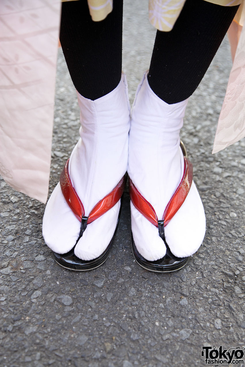Japanese Resale Robes Flip Flops And Tabi Socks