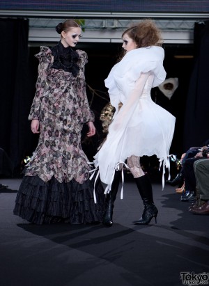 Alice Auaa 2012-13 A/W – Tokyo Fashion