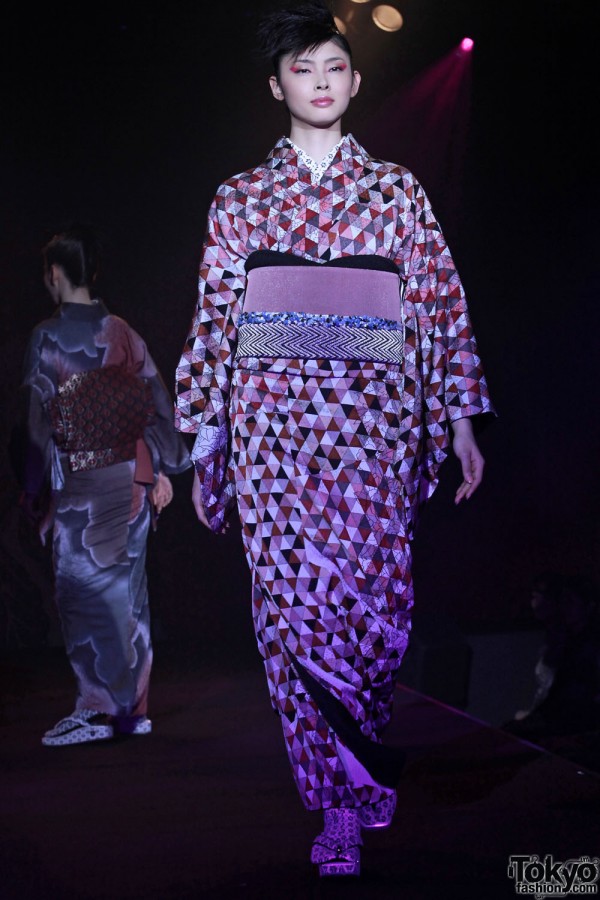 Jotaro Saito 2012-13 A/W Kimono Collection – Tokyo Fashion