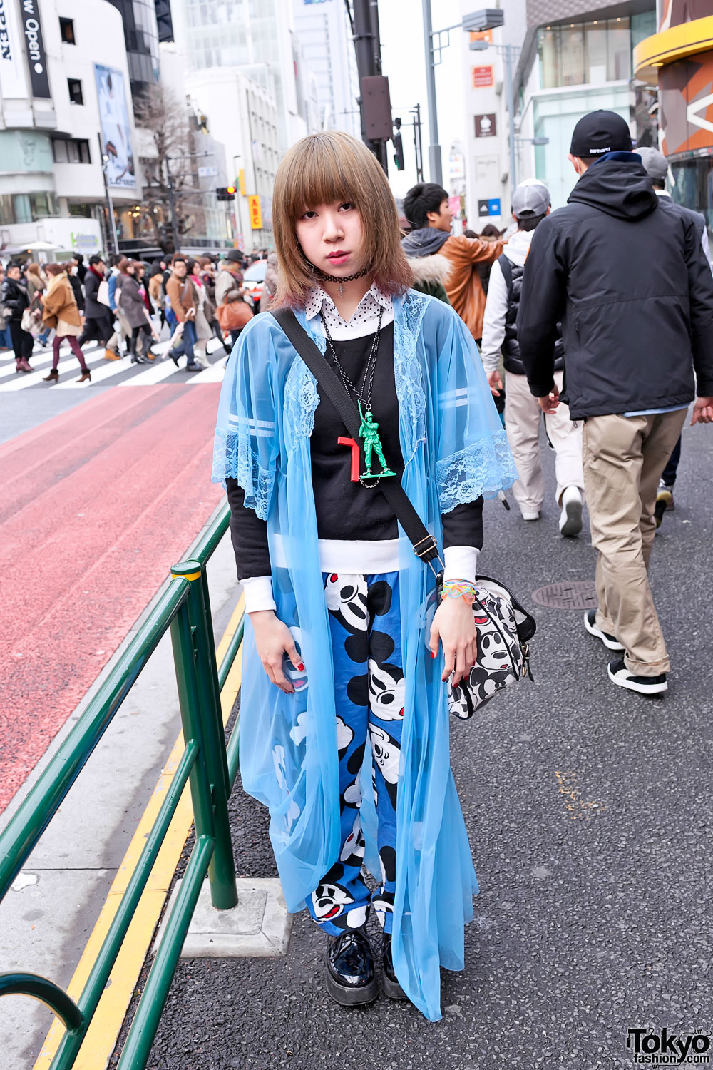 Harajuku Girl’s Mickey Mouse-Print Pants & Purse – Tokyo Fashion