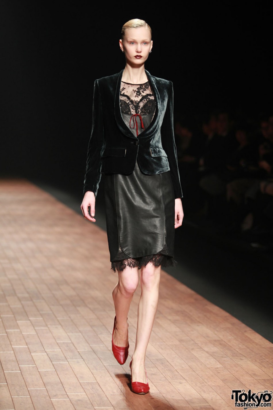 Motonari Ono 2012-13 A/W – Tokyo Fashion