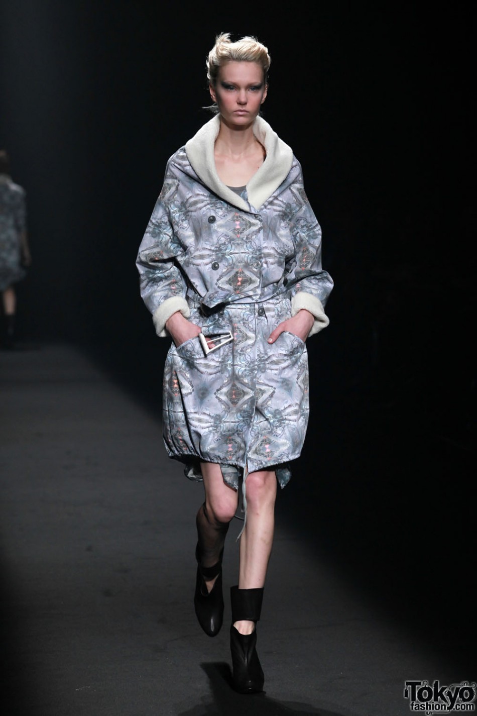 Shiroma 2012-13 A/W – Tokyo Fashion