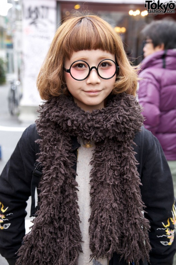 Girl w/ glasses & fuzzy scarf in Harajuku