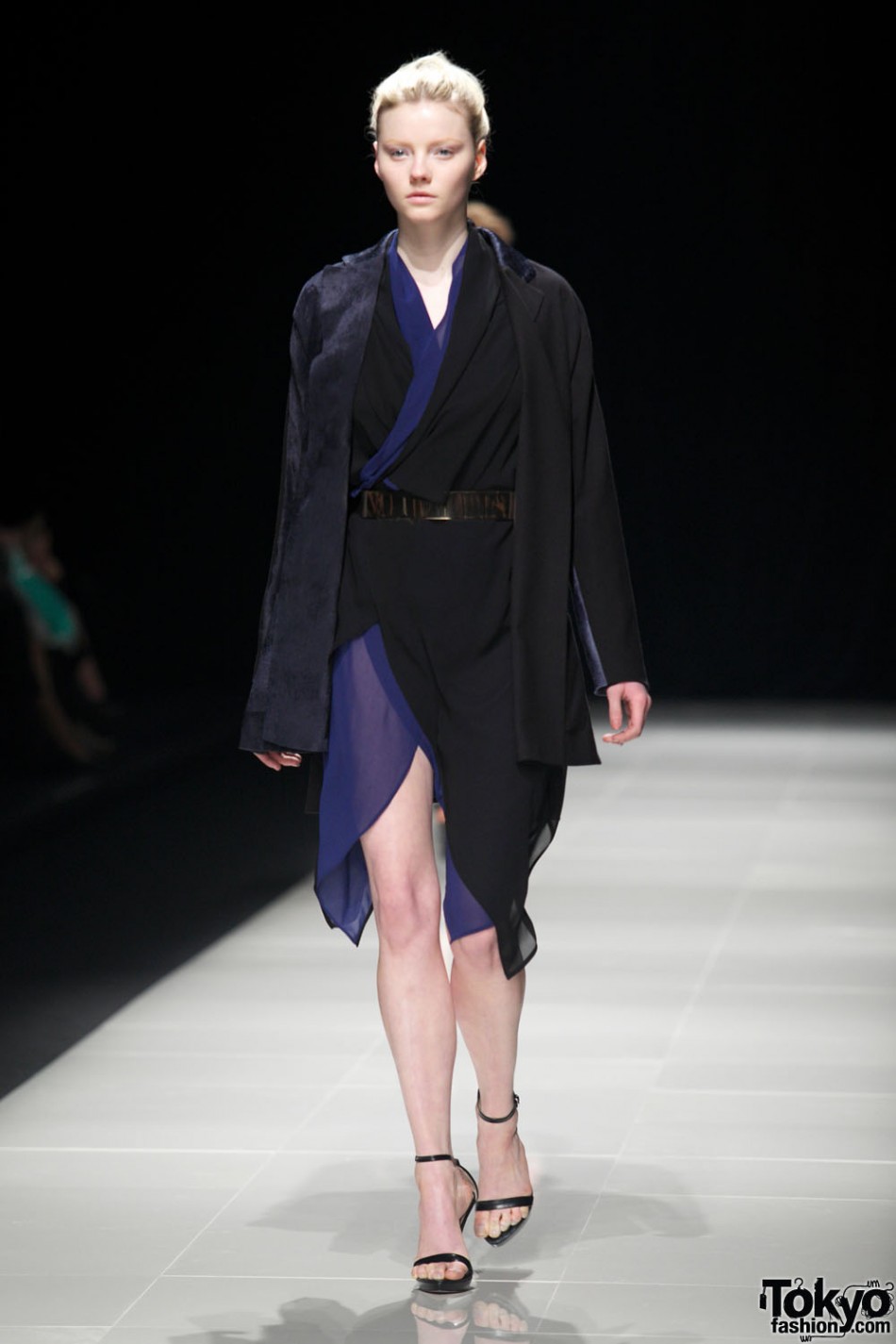 araisara 2012-13 A/W – Tokyo Fashion