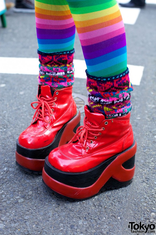 Red platform boots from an-ten-na