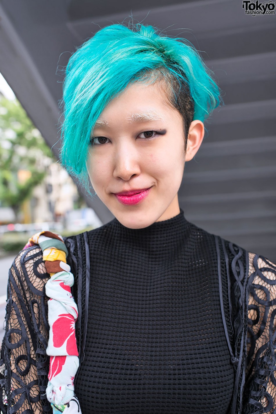 Blue Hair, Search & Destroy Bag & Colorful Mouse Bracelet in Harajuku ...