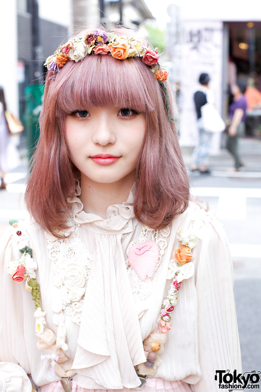 Dolly kei girl w/ lavender hair – Tokyo Fashion News