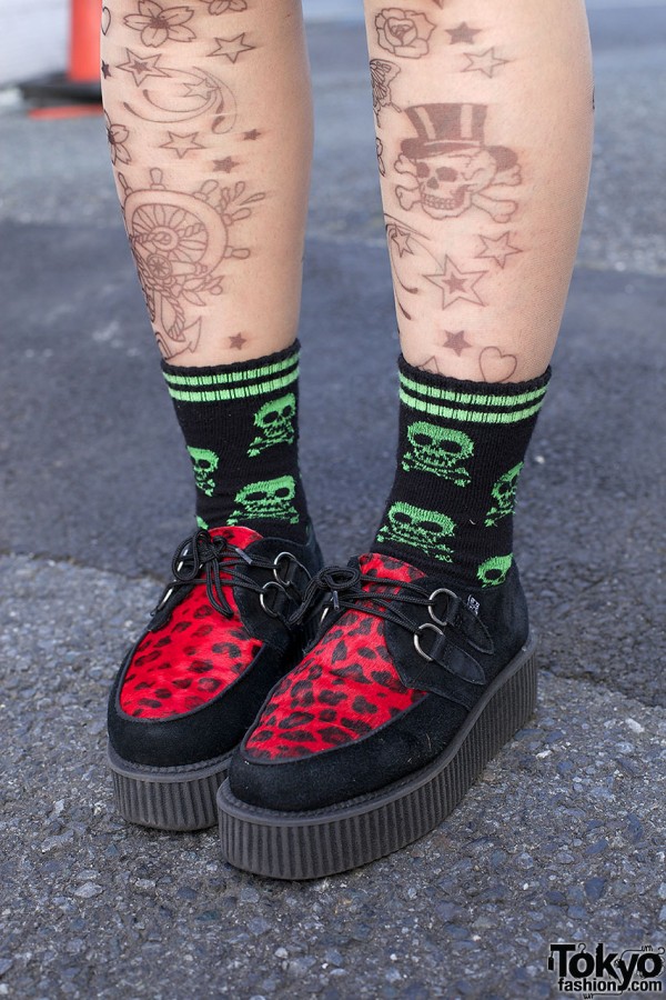 Red & black creepers, tattoo tights & skull socks