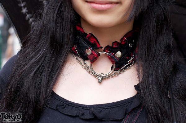 Plaid, leather & silver choker from h.Naoto