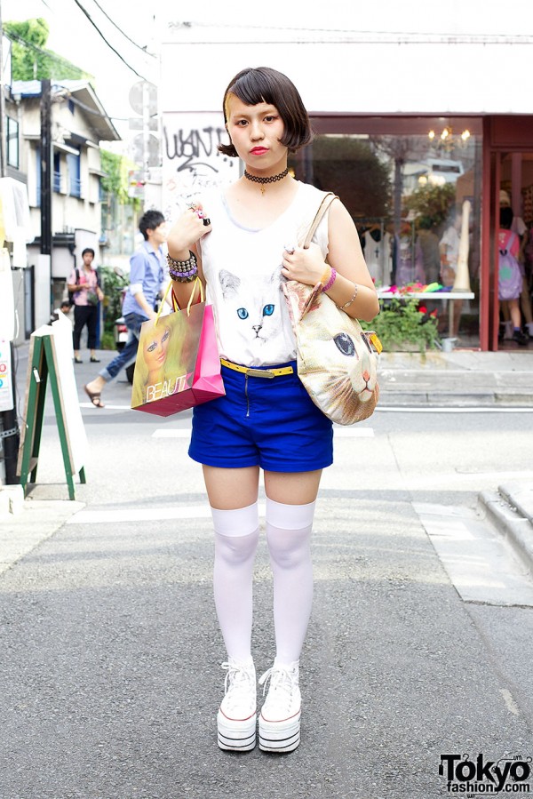 Harajuku Girl’s Shaved Hairstyle, Choker & Ahcahcum Muchacha Cat Bag
