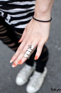 Vivienne Westwood Armor Ring & Leather Bracelet – Tokyo Fashion