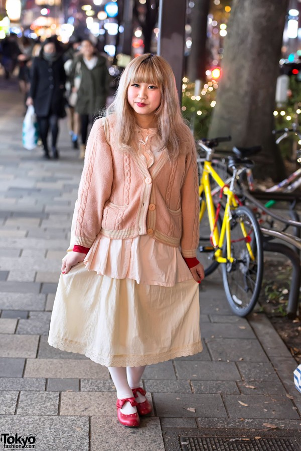 Layered Look w/ Pretty Colors, Cardigan & Red Bow Shoes in Harajuku