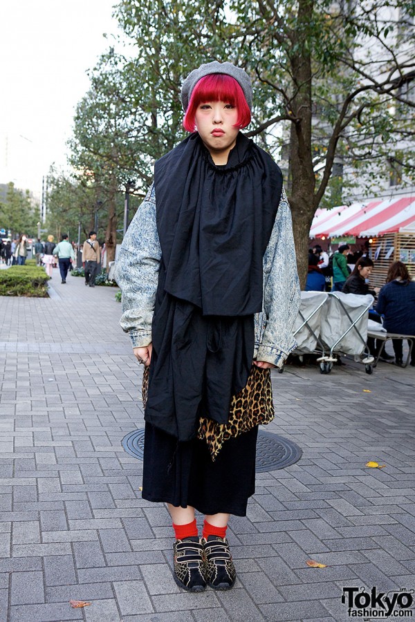Acid Wash Jacket, Dinosoles, Moussy Skirt & Monomania in Shinjuku