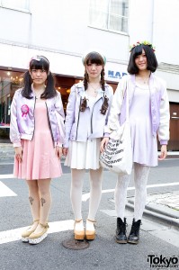 E HYPHEN WORLD GALLERY visual data 5