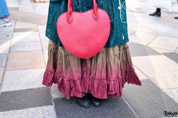 Heart-Shaped Handbag in Harajuku