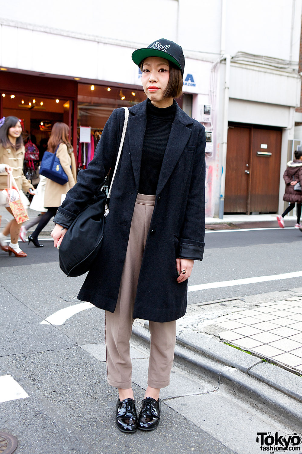 Resale Fashion in Harajuku w/ Chanel Bag & Patent Oxfords – Tokyo Fashion