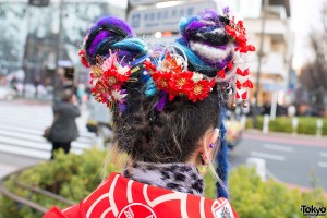 Beautiful Traditional-Meets-Rave Hairstyle