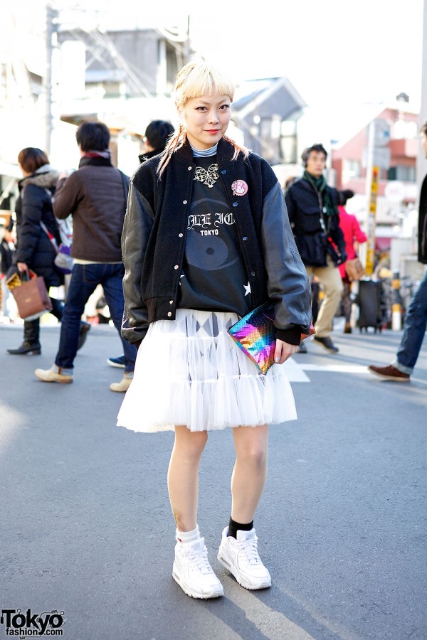 Momo’s “Style Icon Tokyo” top, Bubbles Tiered Skirt & Braids