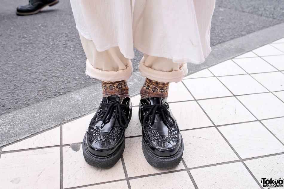 Harajuku Guys w/ Colorful Hair, Banal Chic Bizarre Heels, Creepers ...