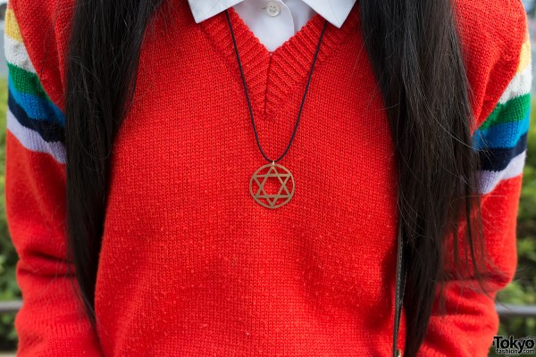 Star Necklace & Knit Sweater