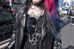 Choker, Brass Knuckles & Skeleton Hands
