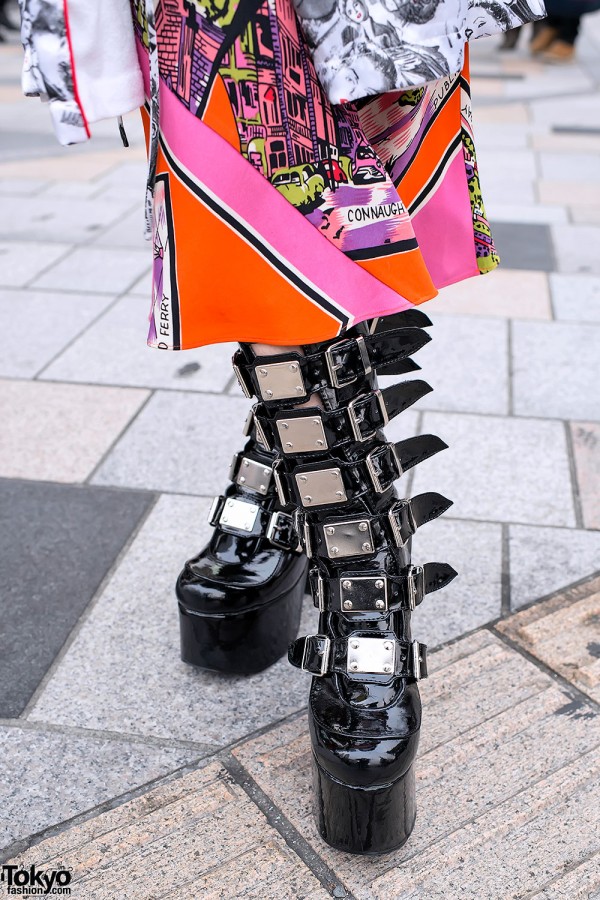 Platform Buckle Boots in Harajuku