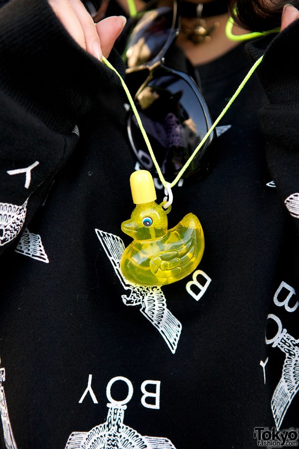 Duck pendant