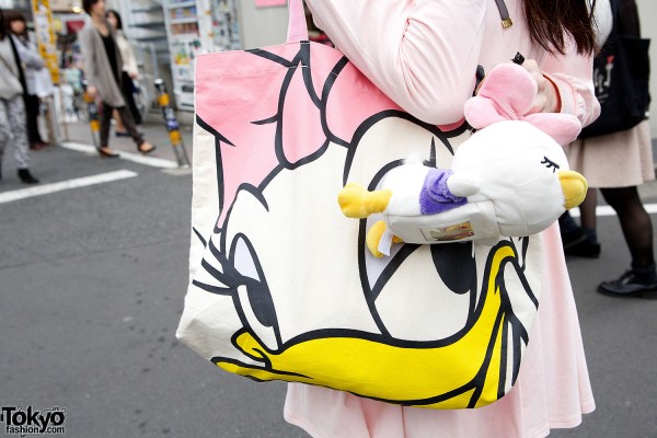 Daisy Duck Bag in Harajuku