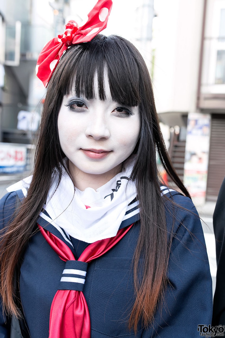 Shironuri Wearing Japanese School Uniforms in Harajuku – Tokyo Fashion