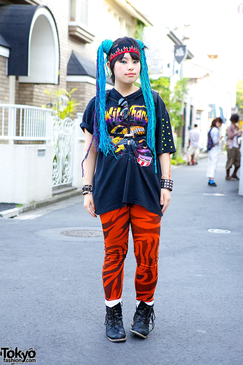 Blue Hair Falls w/ Flame Print, Panama Boy & Nude Trump in Harajuku – Tokyo  Fashion