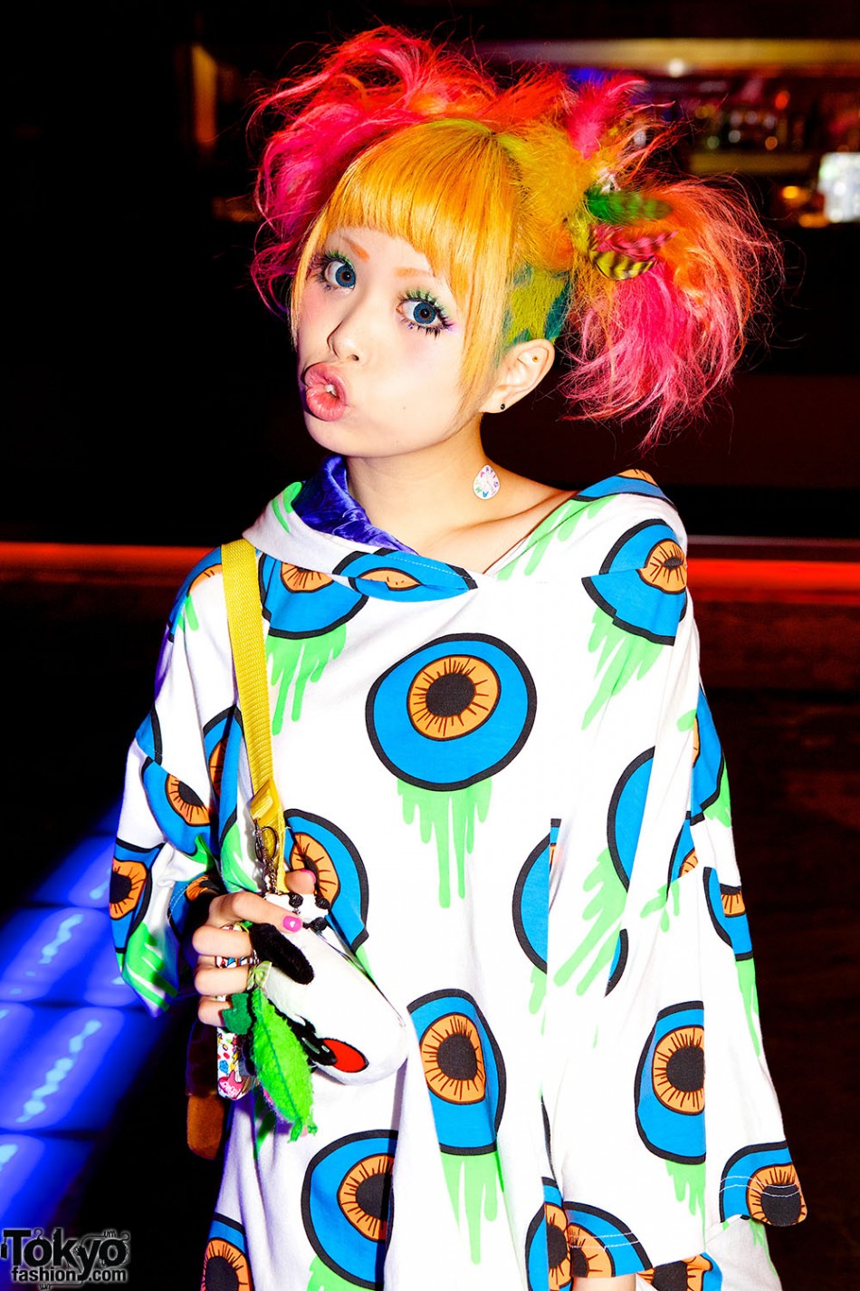 Candy Pop Fashion Snaps w/ Kurebayashi, Juria, Amihamu, Minori, Kaoru ...