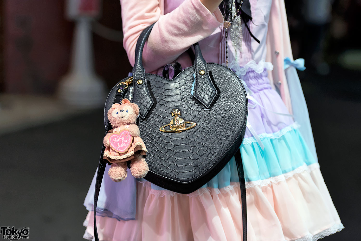 Black Vivienne Westwood Heart Purse – Tokyo Fashion