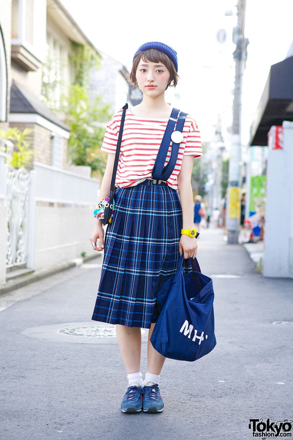 Cute Short Hairstyle, Muji Stripes, Plaid & Retro Nike in Harajuku ...