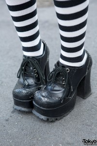 Hangry&Angry Gothic Dress, Top Hat, Striped Socks & Skulls in Harajuku ...