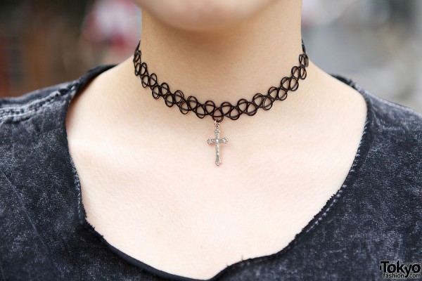 Cross Choker Necklace