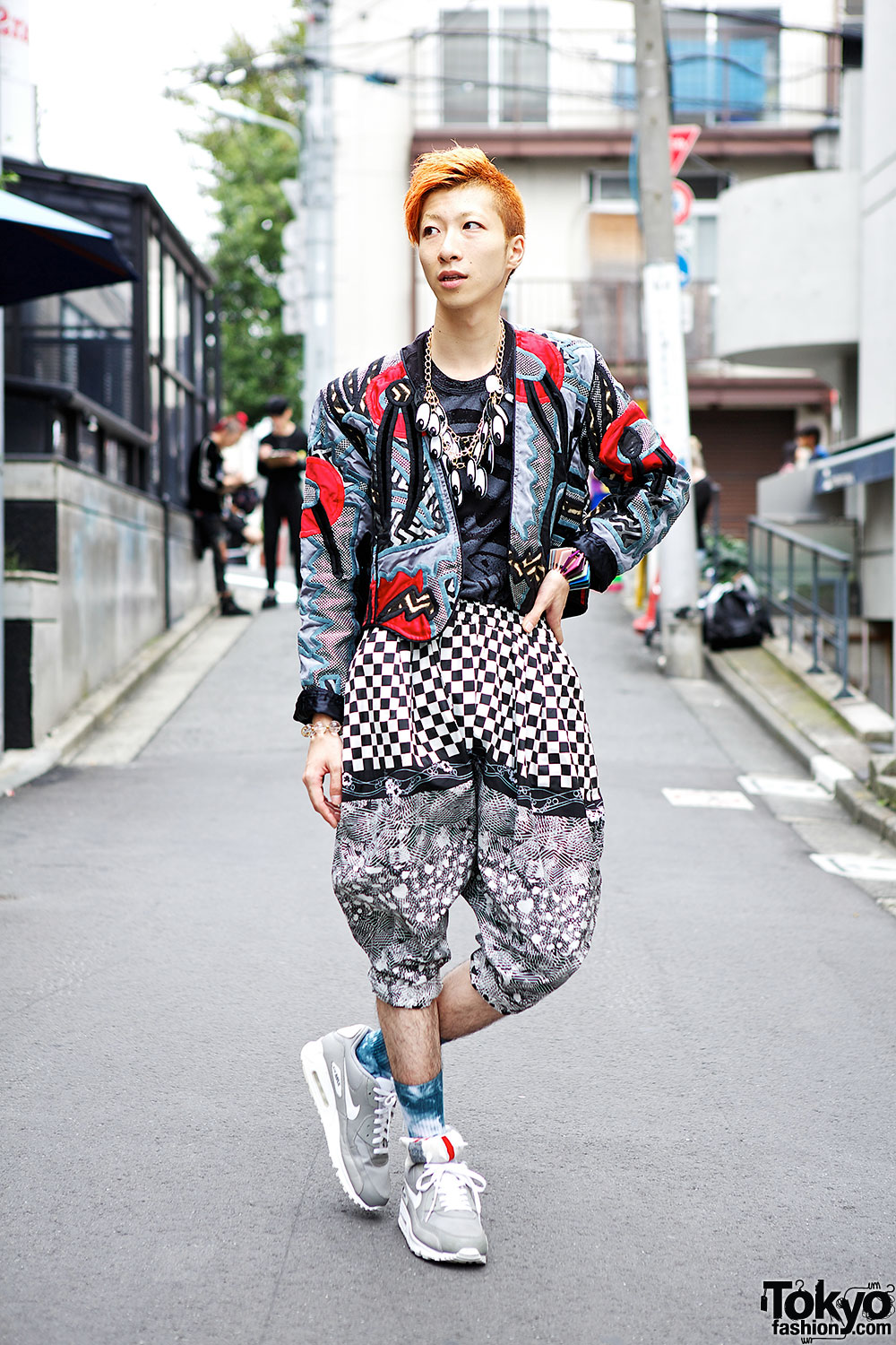 Monomania Harajuku Staffer in Colorful Outfit w/ Eye Necklace & Nike ...