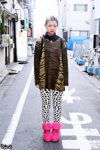 Koenji Street Style w/ Polka Dots
