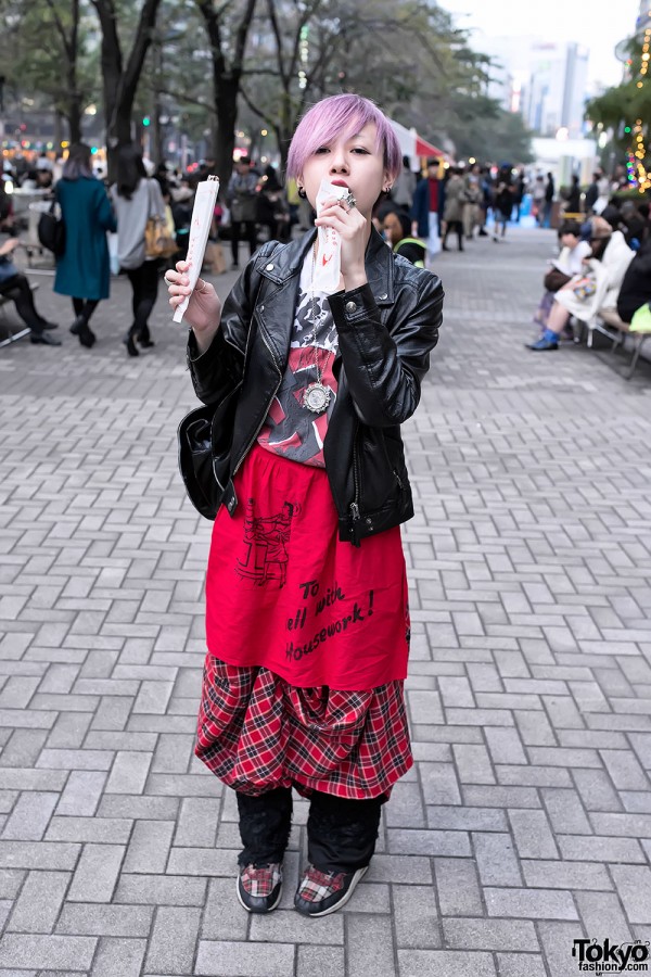 Seditionaries T-Shirt & Plaid Skirt in Tokyo
